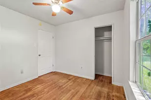 5515 Flamingo Dr, Houston, TX 77033 - Photo 15