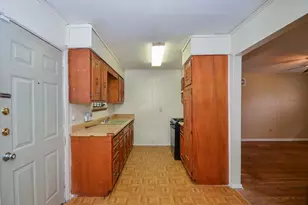 5515 Flamingo Dr, Houston, TX 77033 - Photo 13