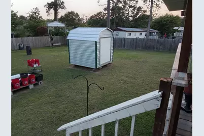 229 E Yaupon Oak, Onalaska, TX 77360 - Photo 9