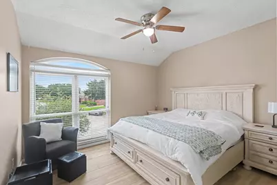 4003 Waterwood Drive, Baytown, TX 77521 - Photo 17