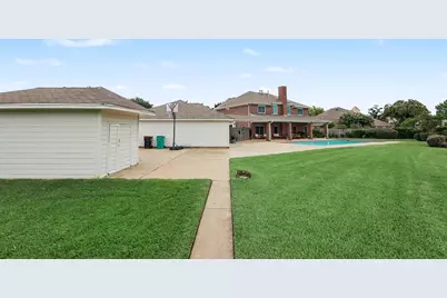 4003 Waterwood Drive, Baytown, TX 77521 - Photo 25