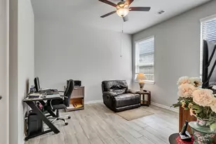 10473 Eastern Bluestar Dr, Conroe, TX 77385 - Photo 31