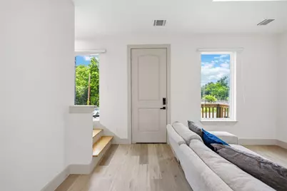 1907 Hailey Street #A, Houston, TX 77026 - Photo 5