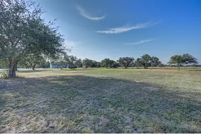 1241 County Road 230, Giddings, TX 78942 - Photo 31