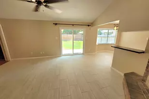 22 W Broken Oak Ct, The Woodlands, TX 77381 - Photo 15