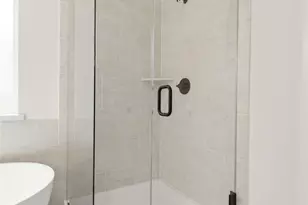 2026 Lobo Ct, Montgomery, TX 77316 - Photo 11