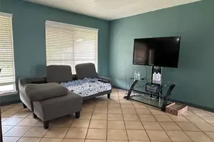 17311 Heritage Bay Dr, Webster, TX 77598 - Photo 5