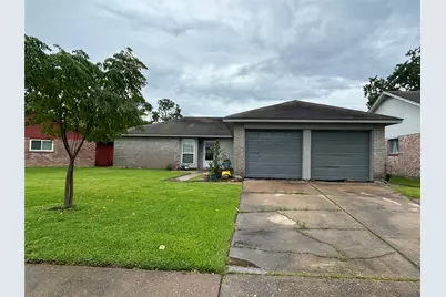 17311 Heritage Bay Drive, Webster, TX 77598 - Photo 1