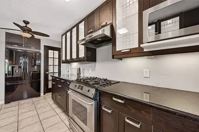 11730 Dorrance Lane, Meadows Place, TX 77477 - Photo 7