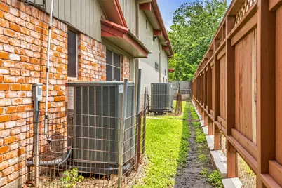 7438 Wright Road, Houston, TX 77041 - Photo 19