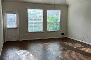 1238 S Maple Dr, Katy, TX 77493 - Photo 11