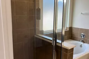 1238 S Maple Dr, Katy, TX 77493 - Photo 5