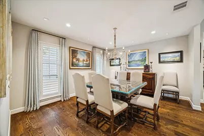 10043 Longmont Drive, Houston, TX 77042 - Photo 9