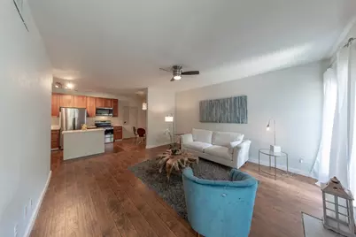 10811 Richmond Avenue #8, Houston, TX 77042 - Photo 9
