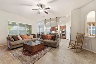 18115 Oliveria Way, Houston, TX 77044 - Photo 13