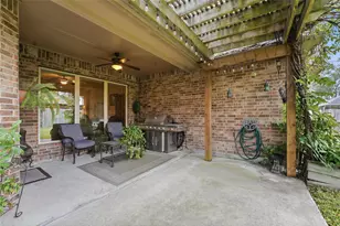 18115 Oliveria Way, Houston, TX 77044 - Photo 23