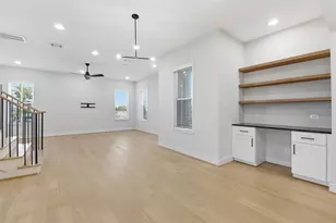 2204 Lou Ellen Ln, Houston, TX 77018 - Photo 15