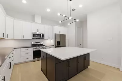 2204 Lou Ellen Lane, Houston, TX 77018 - Photo 19