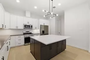 2204 Lou Ellen Ln, Houston, TX 77018 - Photo 19