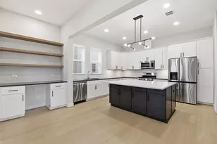 2204 Lou Ellen Ln, Houston, TX 77018 - Photo 17