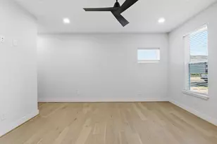 2204 Lou Ellen Ln, Houston, TX 77018 - Photo 5