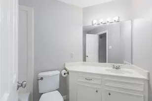 12830 Point Aquarius Blvd, Willis, TX 77318 - Photo 15