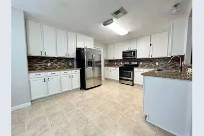 21618 Falvel Lake Drive, Spring, TX 77388 - Photo 9