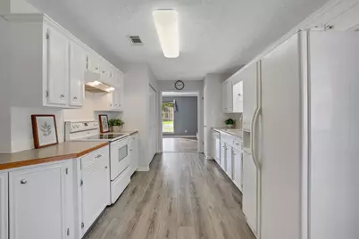 2403 Rosebud Street, Nederland, TX 77627 - Photo 19