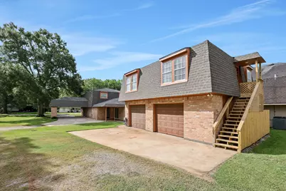 2403 Rosebud Street, Nederland, TX 77627 - Photo 35