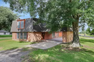 2403 Rosebud St, Nederland, TX 77627 - Photo 47