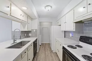 3919 Fairmont Pkwy, Pasadena, TX 77504 - Photo 11