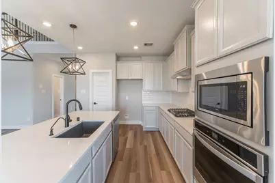 2016 Woodland Park Court, Conroe, TX 77384 - Photo 15