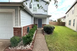 6507 Hawthorne Falls Ln, Houston, TX 77049 - Photo 3