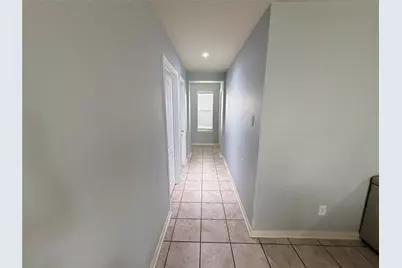 6507 Hawthorne Falls Lane, Houston, TX 77049 - Photo 5