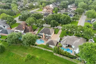 14714 Sandy Creek Dr, Houston, TX 77070 - Photo 5