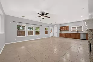 3223 Legends Creek Dr, Spring, TX 77386 - Photo 9
