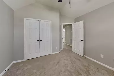 30802 Sifton Drive, Spring, TX 77386 - Photo 13