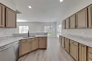 30802 Sifton Dr, Spring, TX 77386 - Photo 3