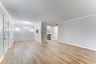 3224 Timmons Ln, Houston, TX 77027 - Photo 9