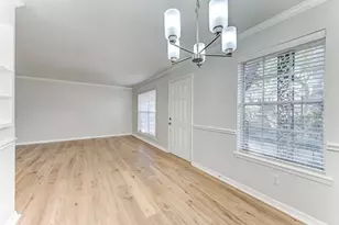 3224 Timmons Ln, Houston, TX 77027 - Photo 7