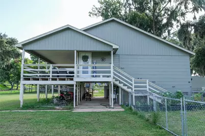 29523 County Road 25, Damon, TX 77430 - Photo 35