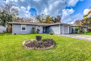 3704 Malone Dr, Pasadena, TX 77503 - Photo 3