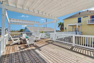 206 China Clipper Drive, Freeport, TX 77541 - Photo 7