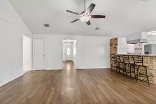 9726 John Bank Dr, Spring, TX 77379 - Photo 9