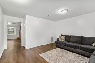 9726 John Bank Dr, Spring, TX 77379 - Photo 3