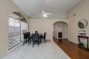 8622 Sparkling Springs Dr, Houston, TX 77095 - Photo 7