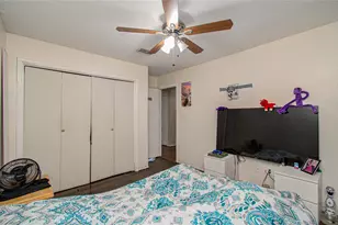 8622 Sparkling Springs Dr, Houston, TX 77095 - Photo 13