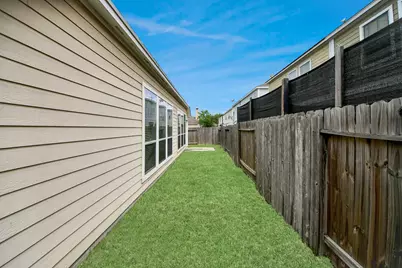 16510 Brightling Lane, Houston, TX 77090 - Photo 33
