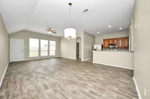 16510 Brightling Ln, Houston, TX 77090 - Photo 11