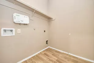 16510 Brightling Ln, Houston, TX 77090 - Photo 9